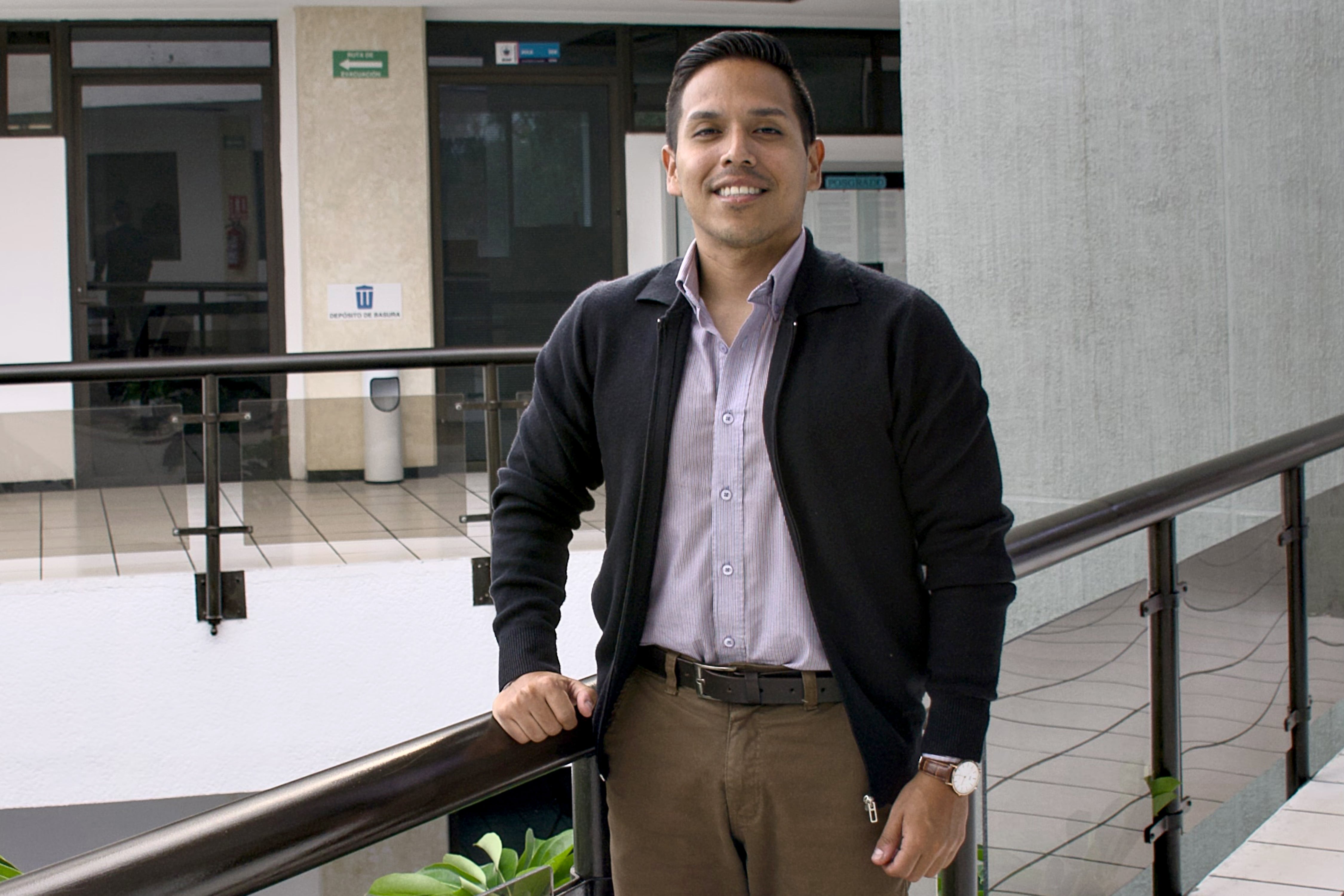 Profesor de Perú revela por qué eligió la BUAP para una estancia académica