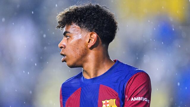 Lamine Yamal con el FC Barcelona.