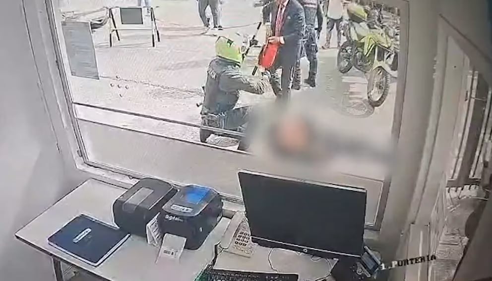 Josué Cubillos García, atacante de la producción de Sin senos no hay paraíso