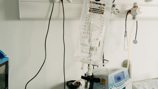 Sonora confirma 11 casos y 8 muertes por sueros vitaminados