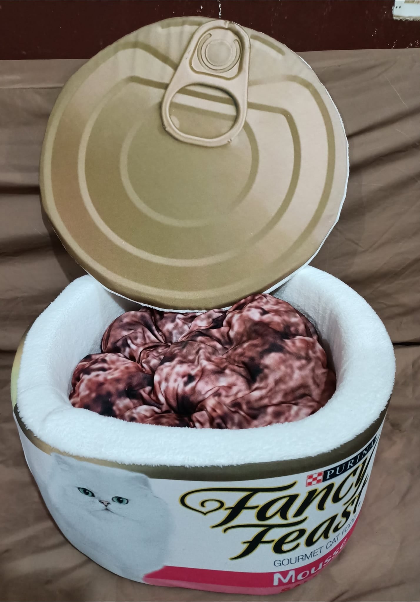 Camas para gato y perro de lata