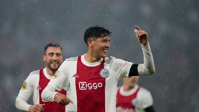 Edson Álvarez  (AP Photo/Peter Dejong)