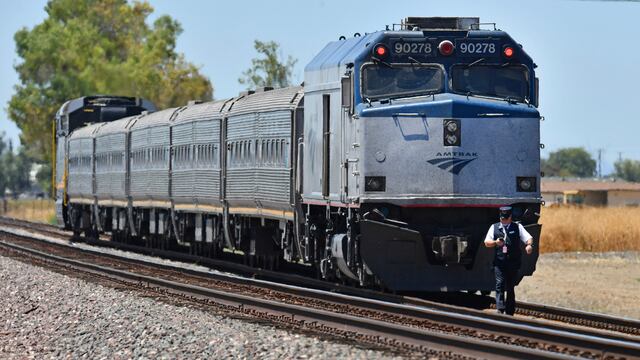 Choque tren de Amtrak en California
