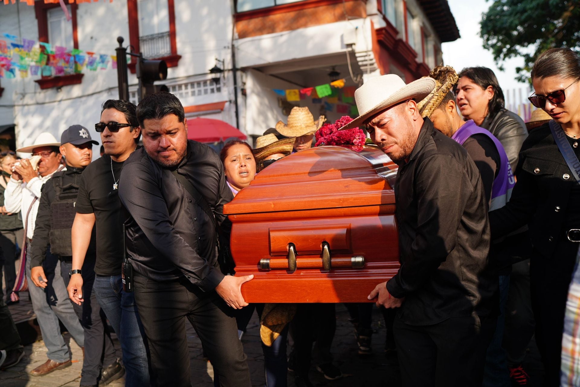 El feretro de Carlos Manzo, alcalde de Uruapan