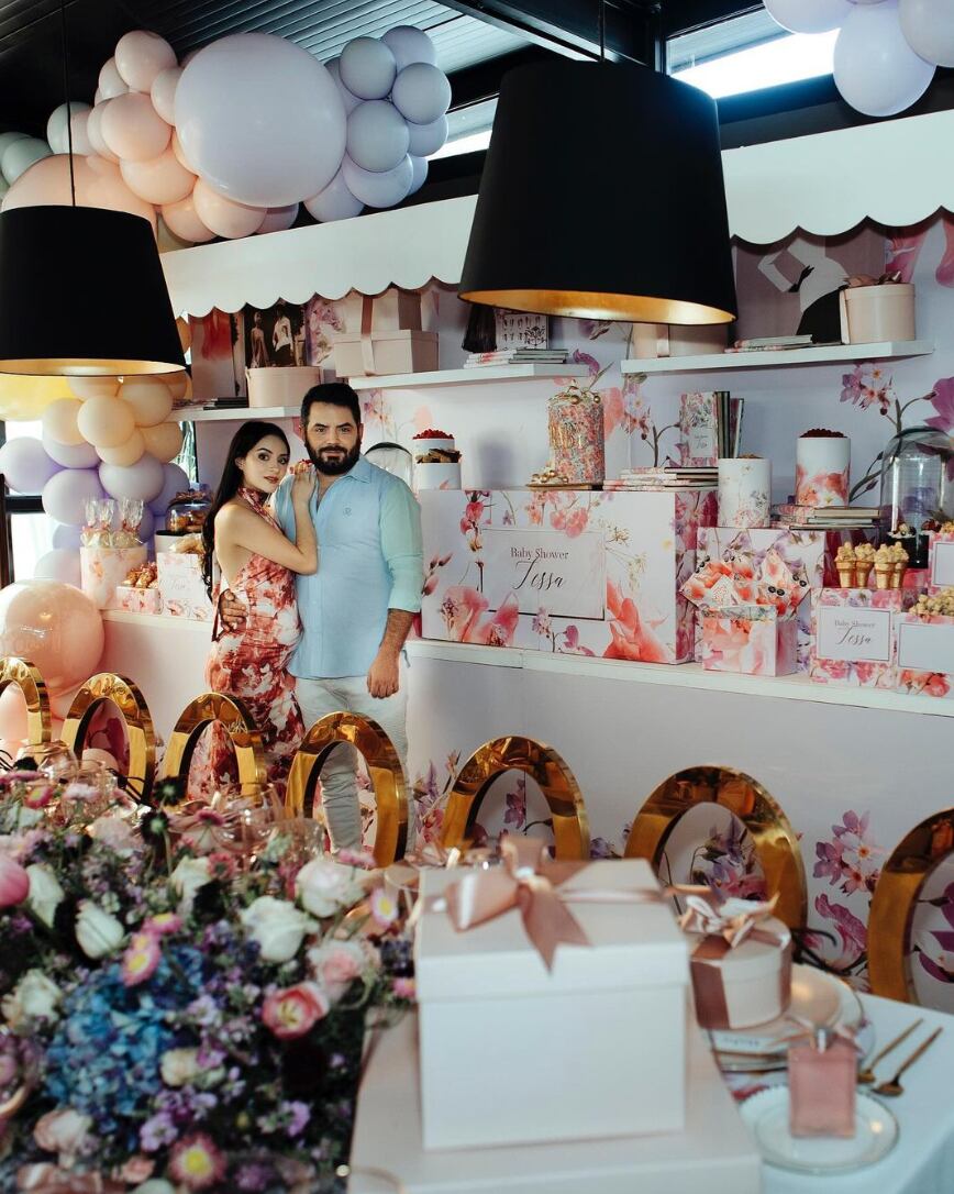 Baby shower de José Eduardo Derbez y Paola Dalay