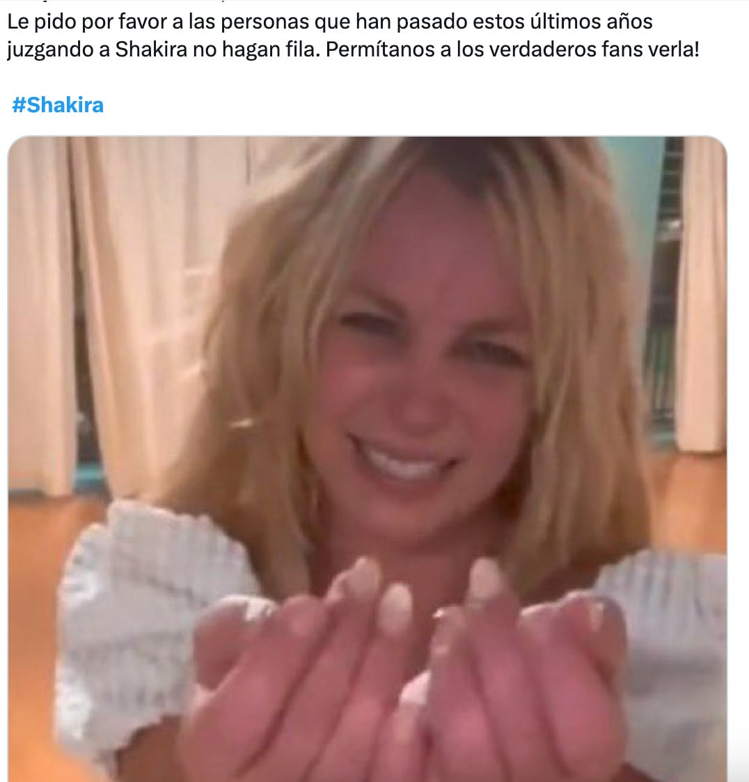 Memes de la preventa de Shakira en México