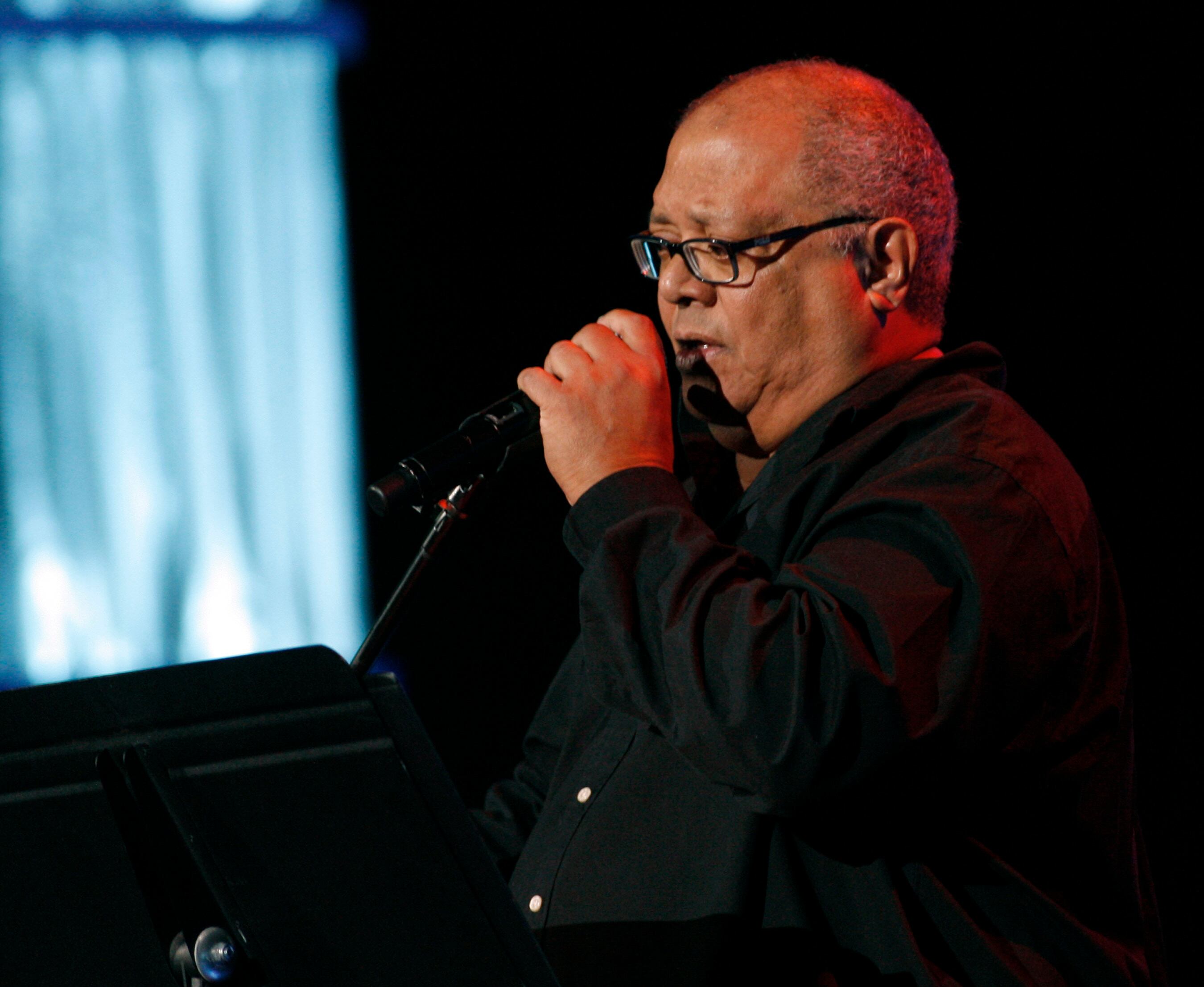 Pablo Milanés en un concierto el 27 de agosto de 2011 en Miami