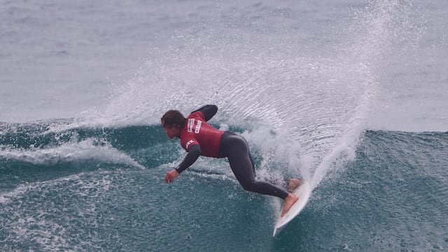 ¡Orgullo mexicano! Alan Cleland Jr. Maravilla al mundo con su actuación en el Tahiti Pro 2025