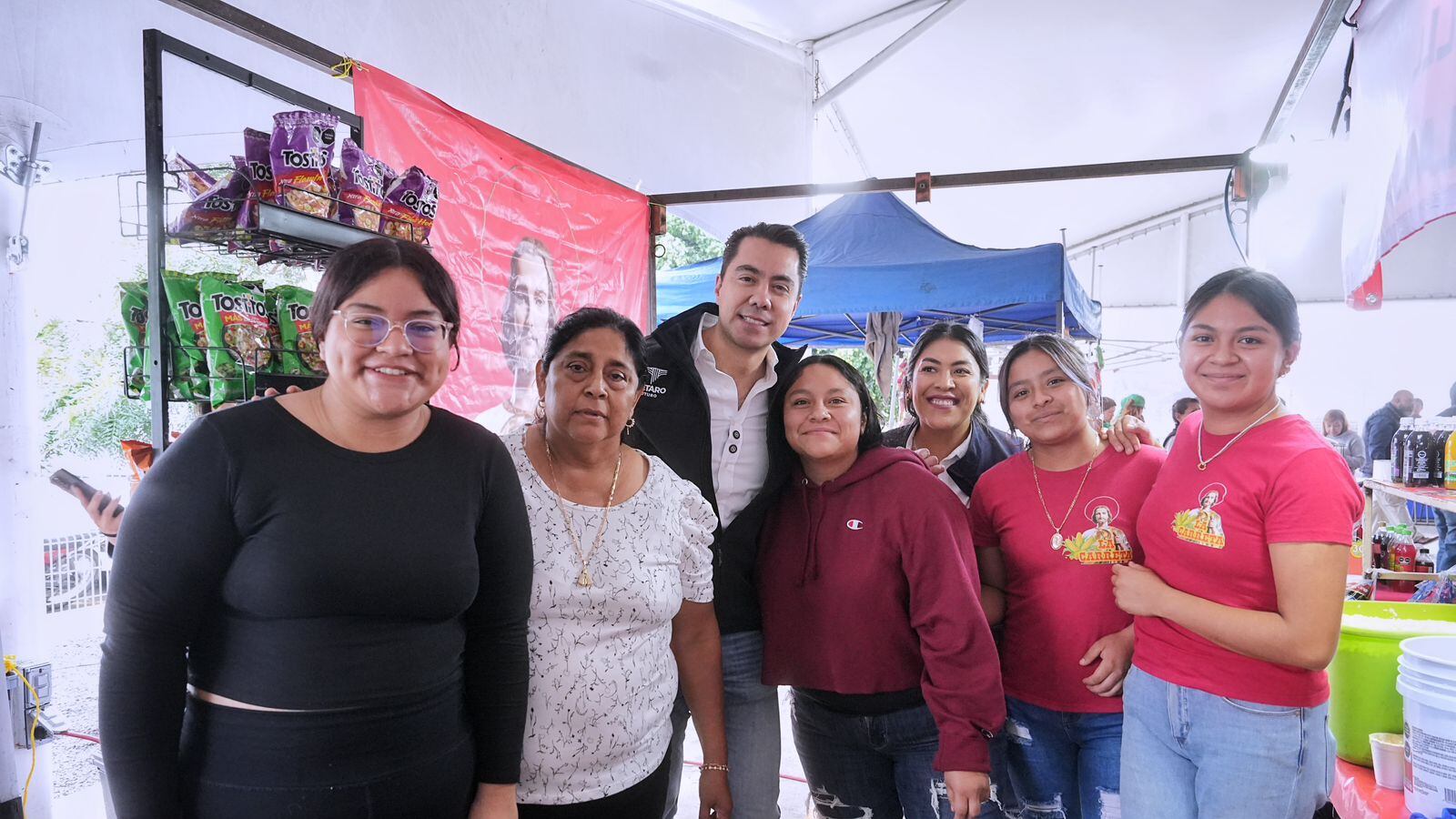 Felifer Macías impulsa el talento local en el Festival del Elote y el Esquit