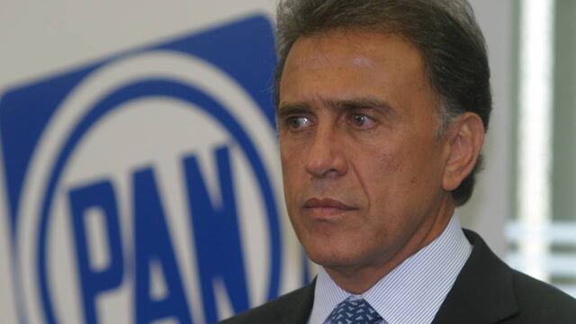 Miguel A Yunes Linares