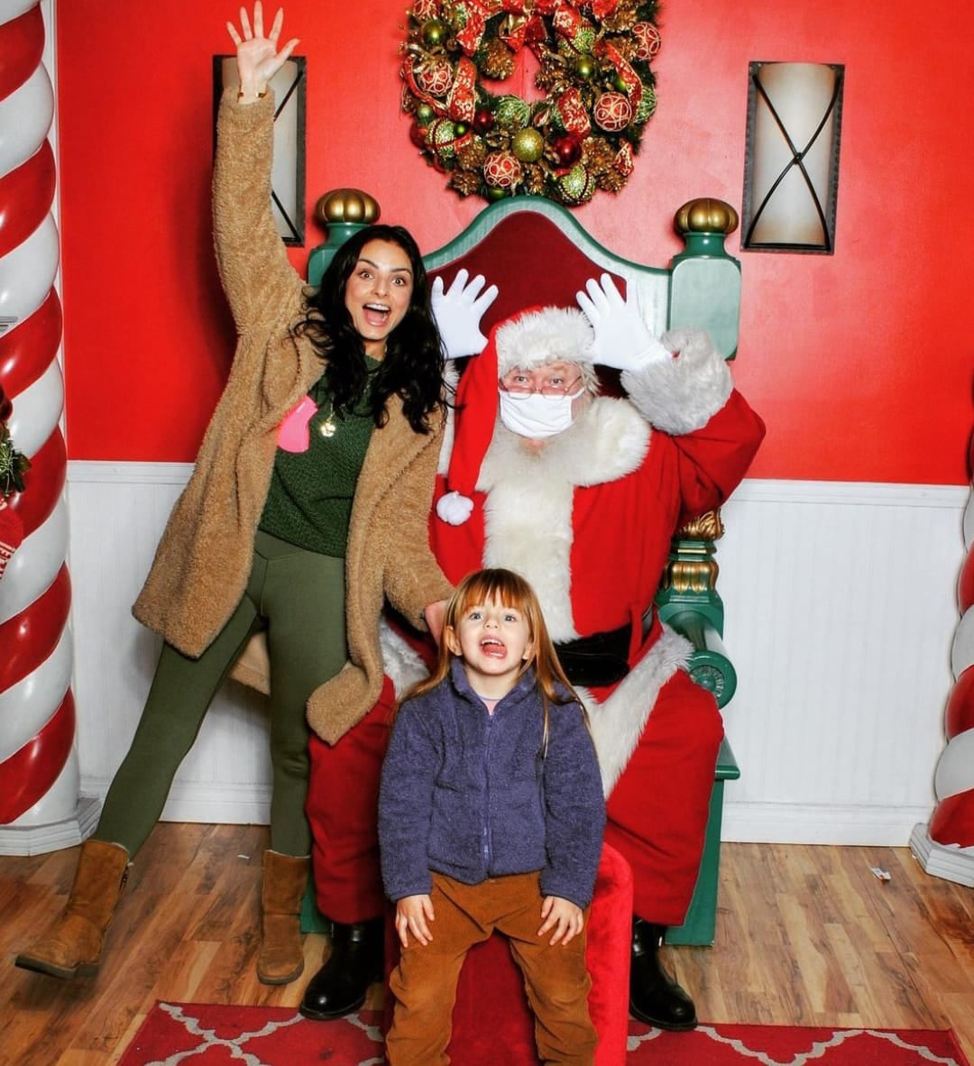 Aislinn Derbez y su hija kailani, Navidad 2021