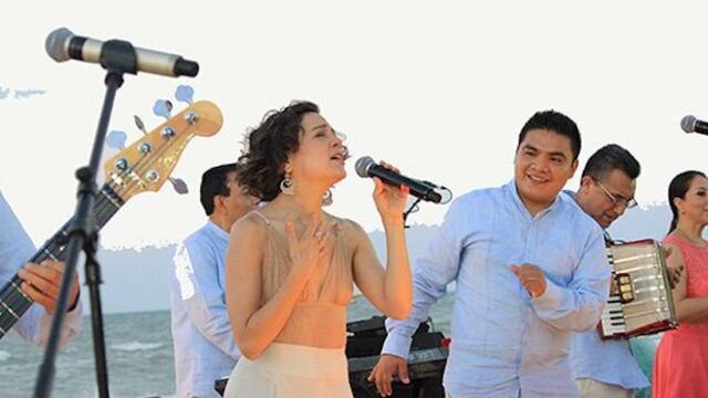 Los Ángeles Azules y Natalia Lafourcade