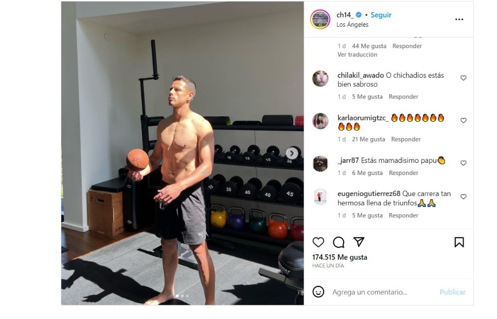 Chicharito Hernández.