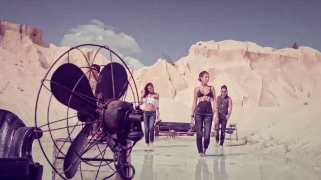 Línea de ropa de Maná