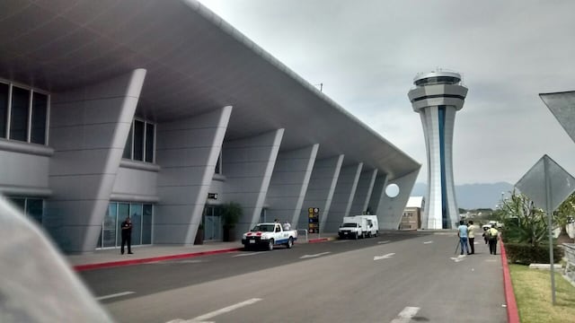 Llama la atención que todos estos meses haya estado ausente del debate la posibilidad de invertir en el aeropuerto de Cuernavaca, Morelos.