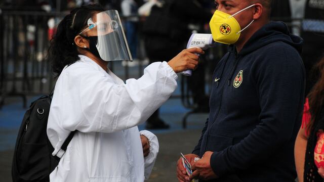 Aficionado del América en el Estadio Azteca