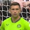 Revientan al Dibu Martínez tras comerse 5 goles en la Premier League: “Un arquero normalito”, dicen