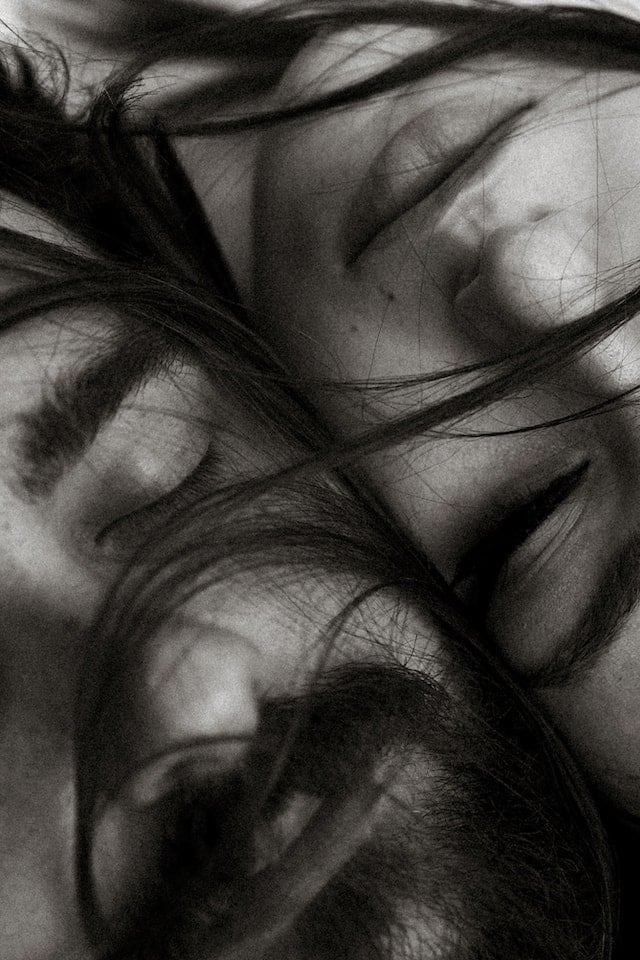 Cuando alguien te toca el cabello: Le gustas o está enamorado(a) de ti