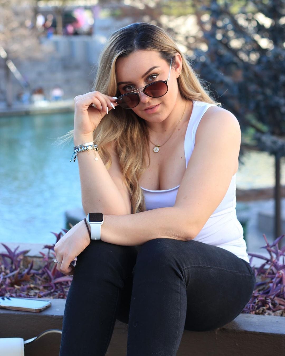 Ana Lago