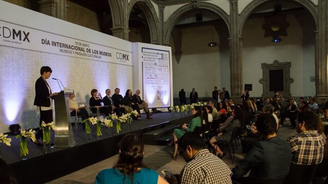 Silvia Singer en el MIDE