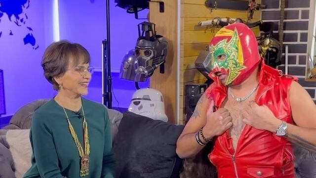 Pati Chapoy y El Escorpión Dorado