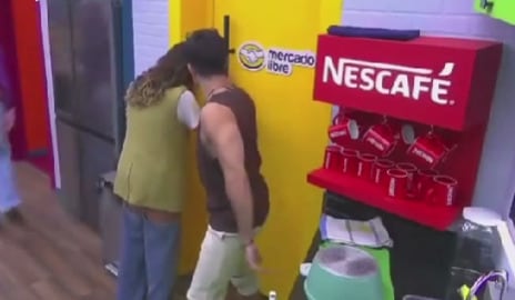Mariana Echeverría y Sian Chiong dejaron encerrada en el almacén a Paola Durante