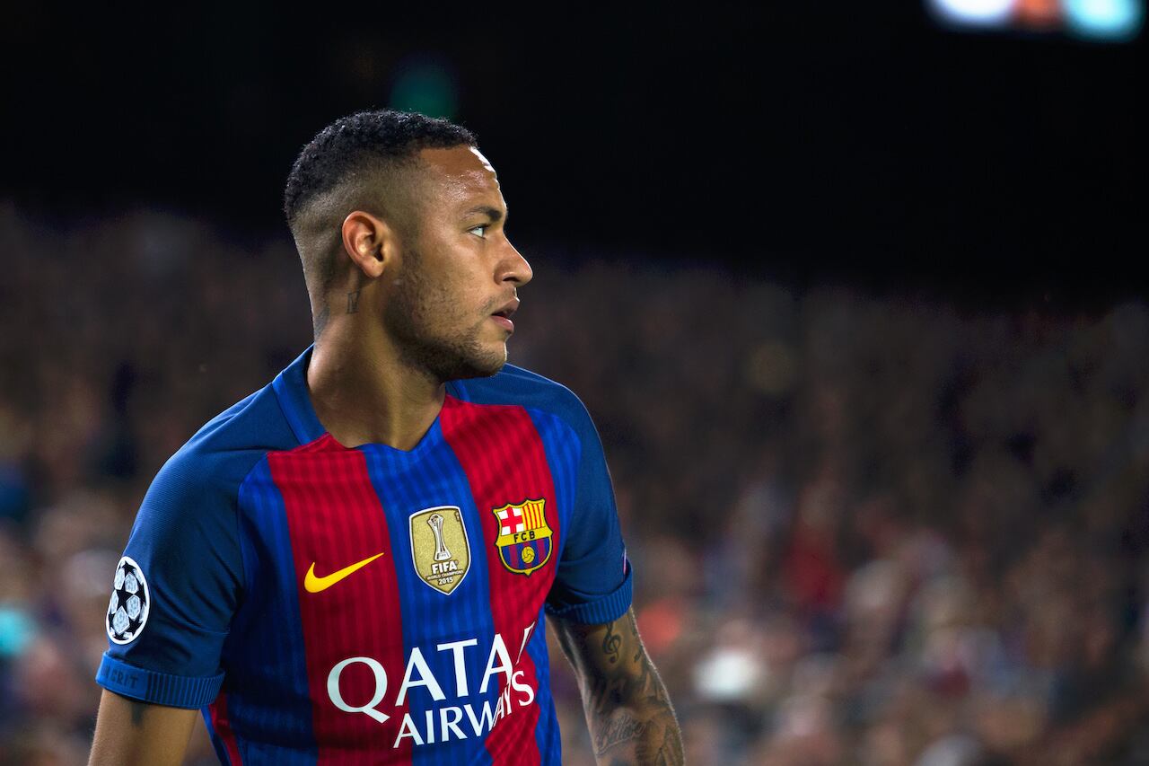 Neymar en un partido con el Barcelona