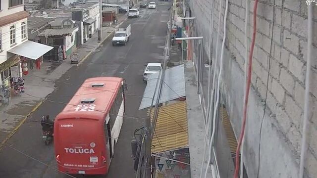 Autobús que atropello a la joven