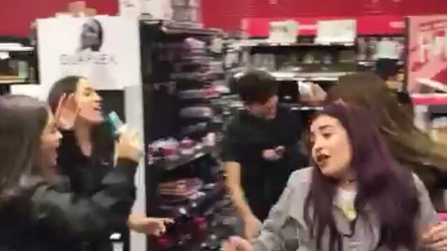 El video suma más de 145 mil reproducciones en Twitter.
