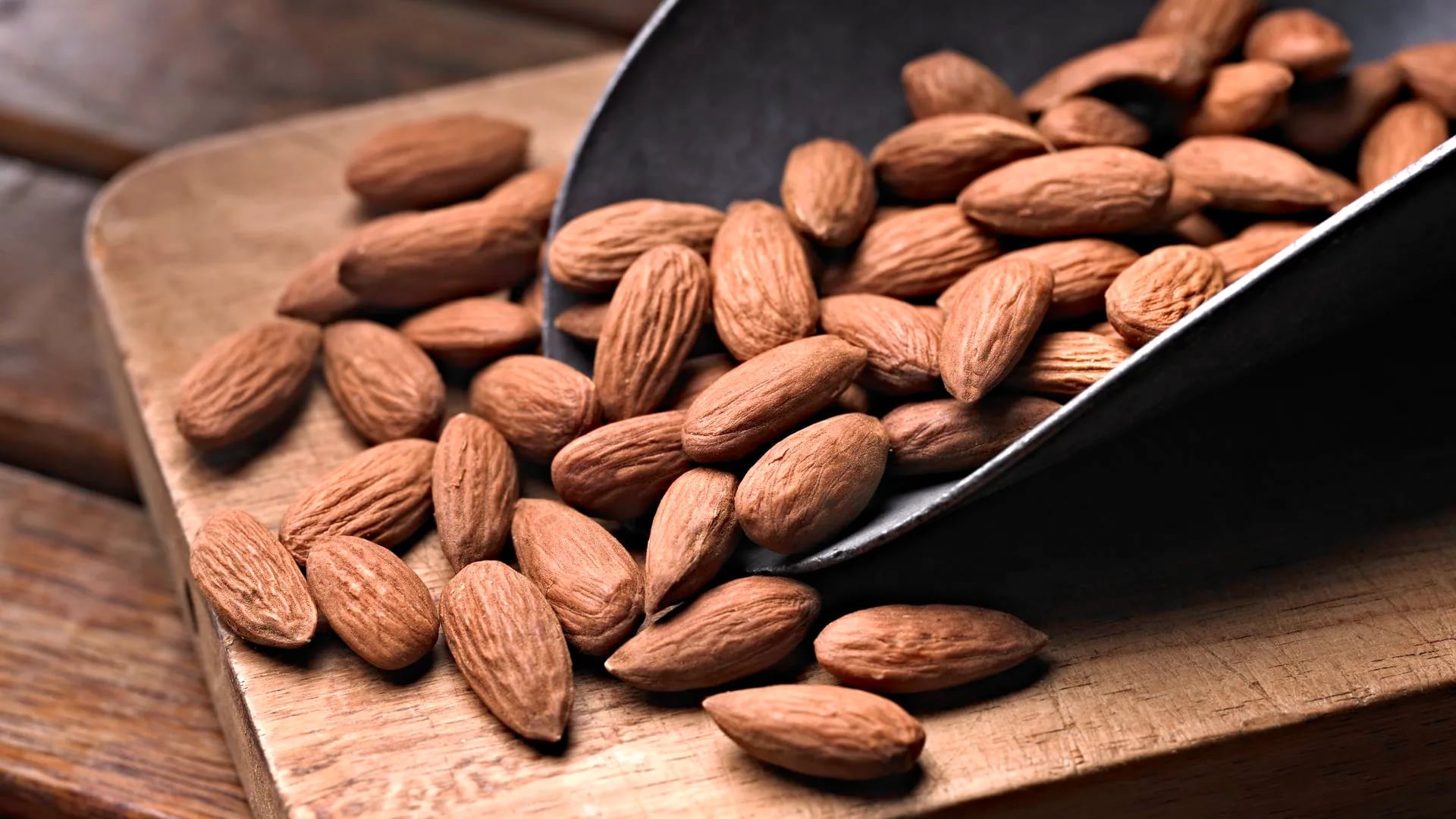 ¿Qué se celebra el 16 de febrero? Hoy es el Día del Amor Imposible y el Día de las Almendras