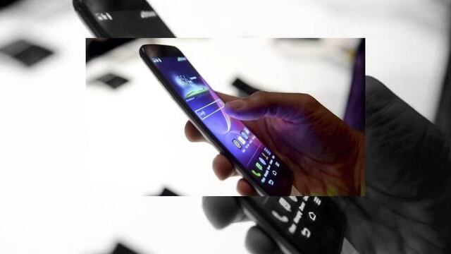 El smartphone puede ser una distracción mortal a la hora de manejar, pero con estas apps estarás podrás mantenerte comunicado sin quitar la vista del camino.