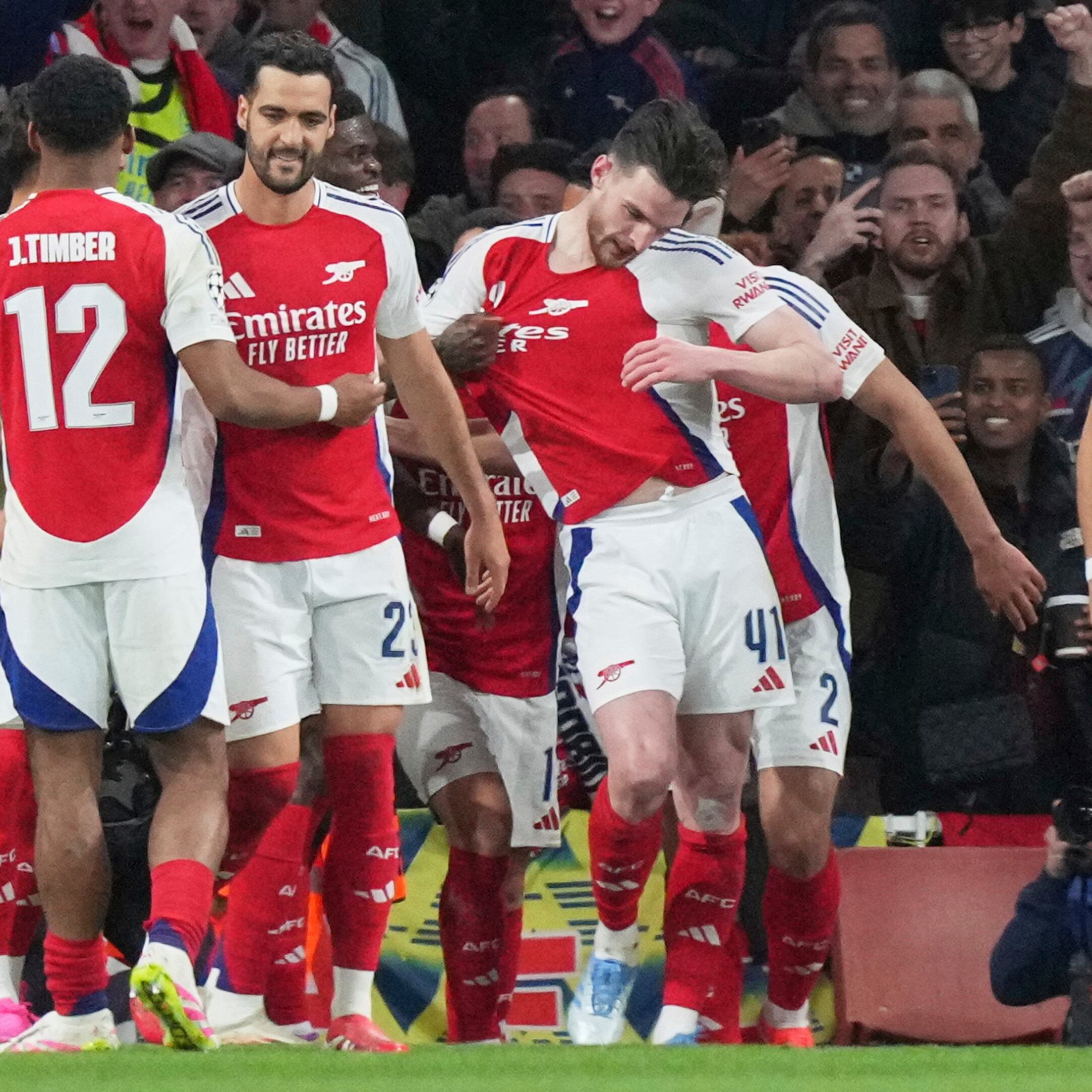Arsenal golea al Real Madrid en los cuartos de final de ida de la Champions League