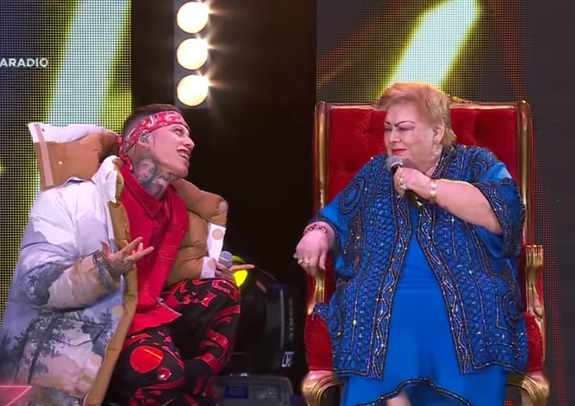 Santa Fe Klan reacciona a la dedicatoria de Paquita la del Barrio en los Premios de la Radio 2022.