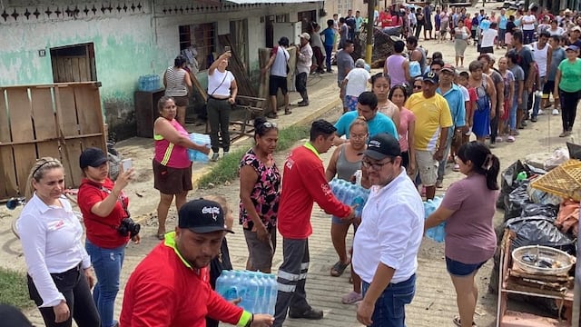 Claudia Sheinbaum reconoce el apoyo de las empresas a los estados afectados por las intensas lluvias.