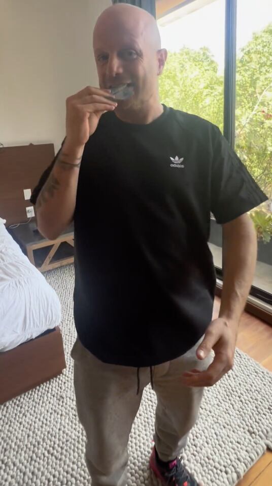 Facundo se burla de los influencers vendidos en las elecciones 2024.