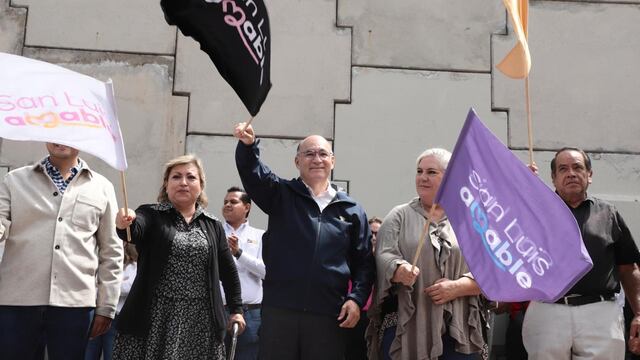 Enrique Galindo arrancó la reconstrucción de la lateral sur de Salvador Nava