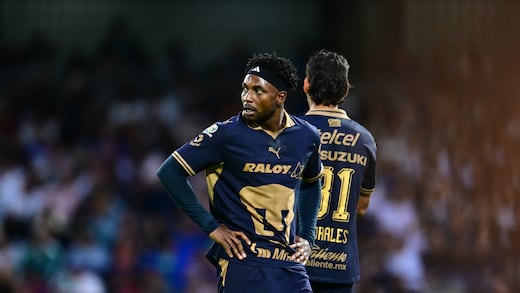 Pachuca aplasta a Pumas en su debut del Apertura 2026