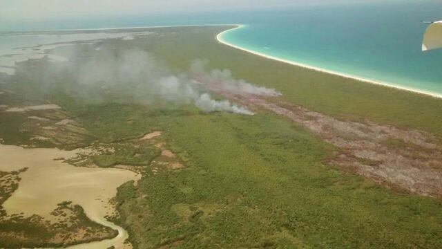 Incendio en la Isla de Holbox