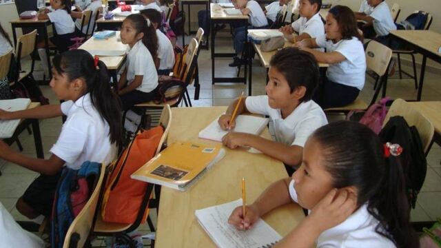 Niños de primaria. Violencia en Guerrero.