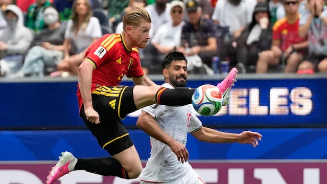 Irán y Bélgica empatan 0-0 y tendrán que luchar por calificar en el último duelo del Grupo G.