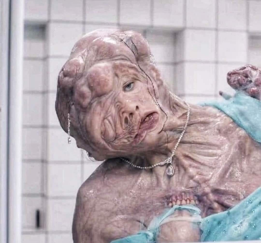 La increíble actuación de Margaret Qualley en La Sustancia que le pasó factura a su piel tras el uso de los prostéticos