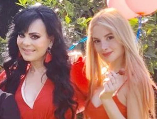 Imelda Garza Tuñón y Maribel Guardia