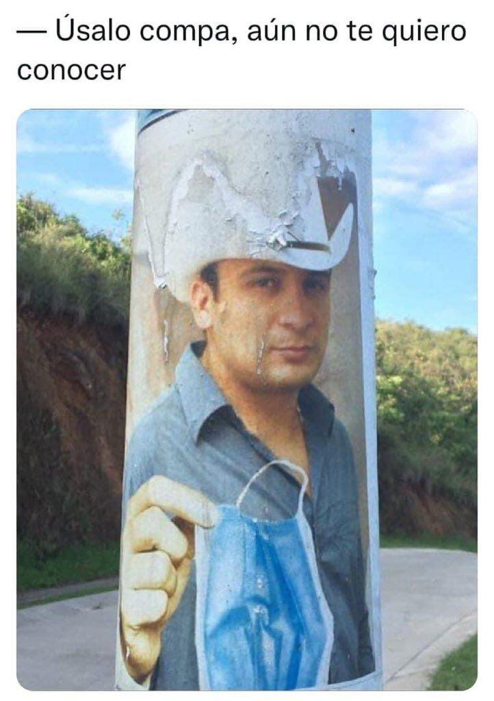 Valentín Elizalde cubrebocas.