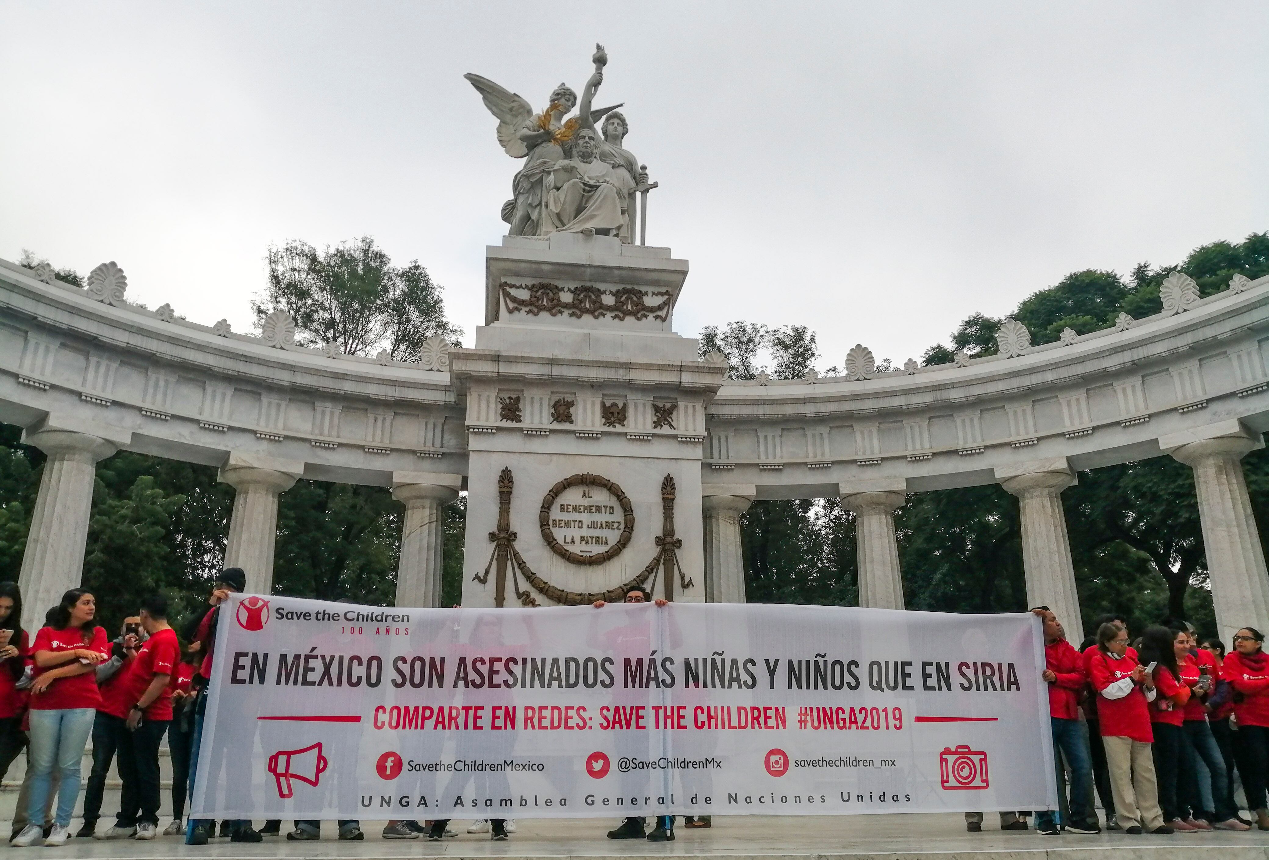 Save The Children evento en Hemiciclo a Juárez.