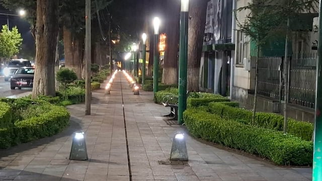 Toluca rehabilita alumbrado del Paseo Colón.