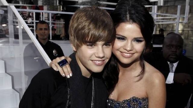 El tema se grabó cuando Justin y Selena aún estaban juntos. 