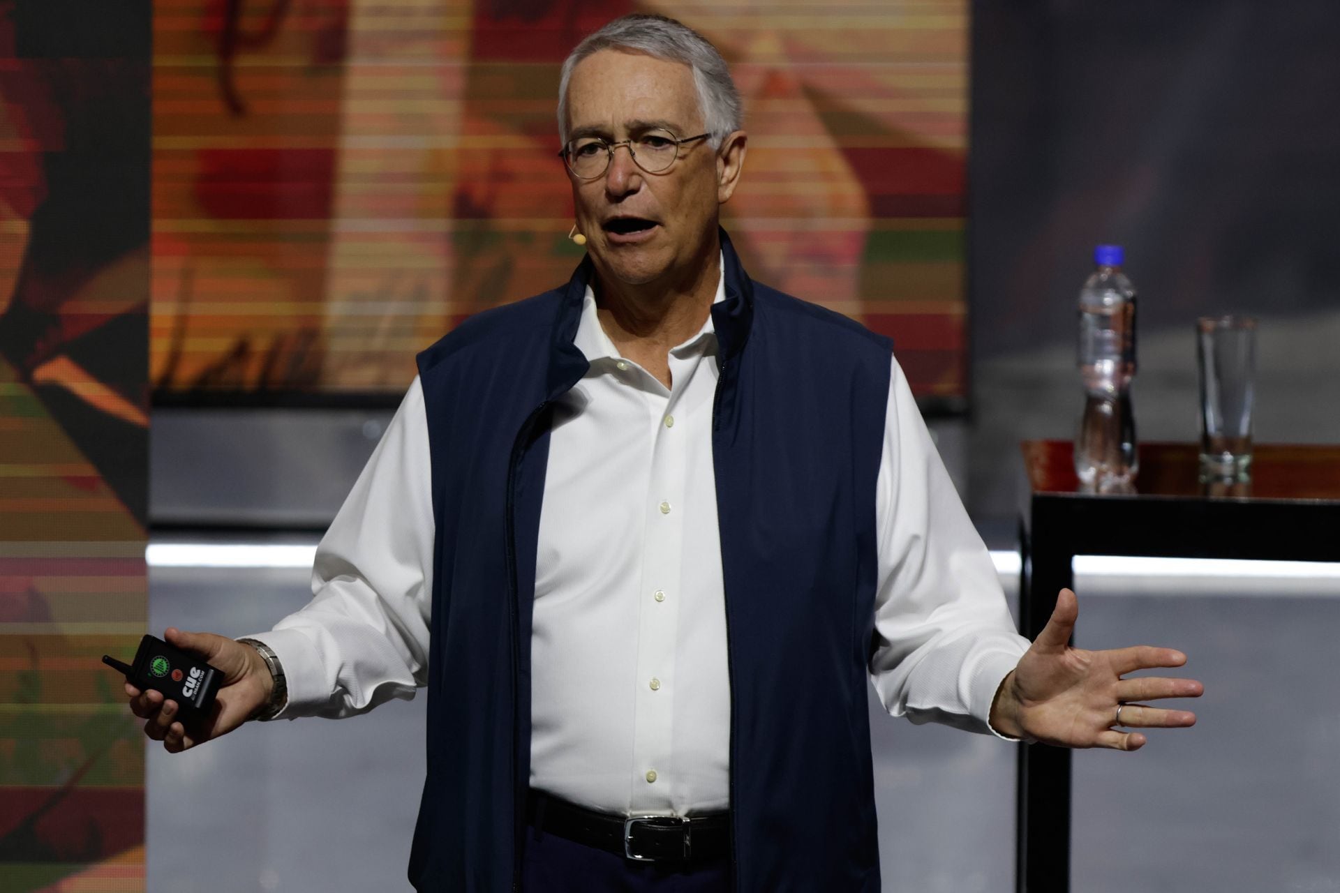 Ricardo Salinas Pliego sale de la lista de las 500 personas más ricas del mundo