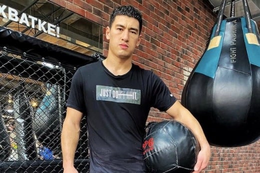 Dmitry Bivol en el gimnasio donde entrena para su siguiente pelea.