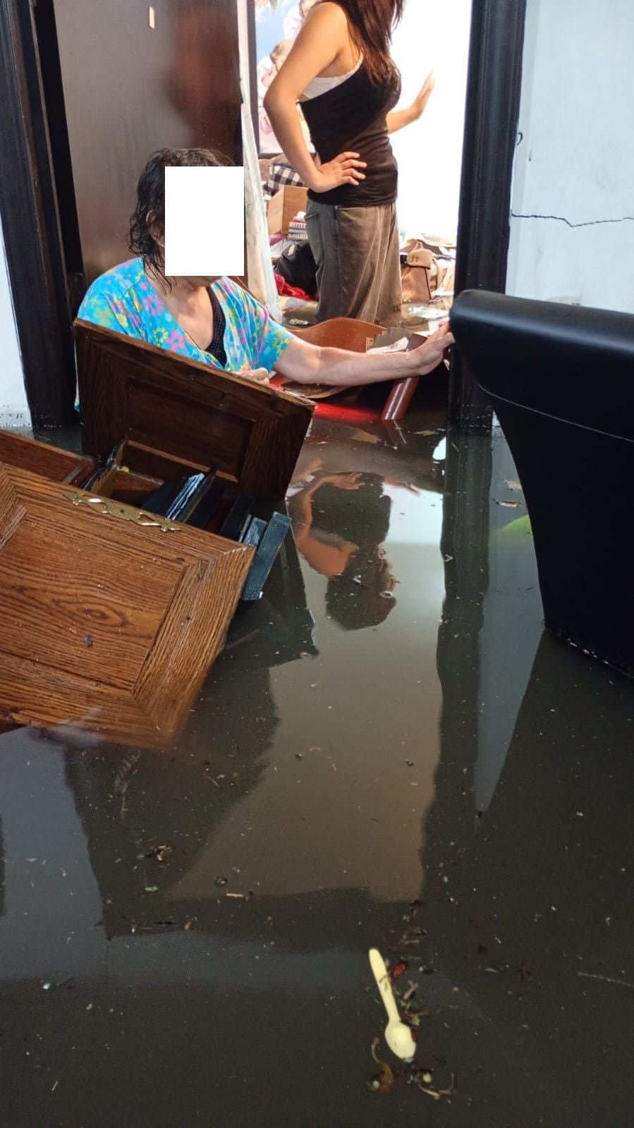 Afectados por las inundaciones en CDMX, Alcaldía Iztapalapa.
