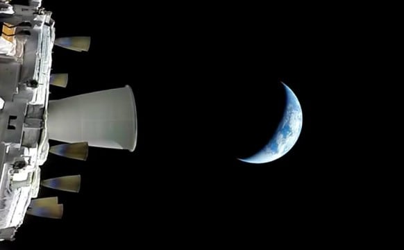 Primeras imágenes de la Tierra desde Artemis II sorprenden